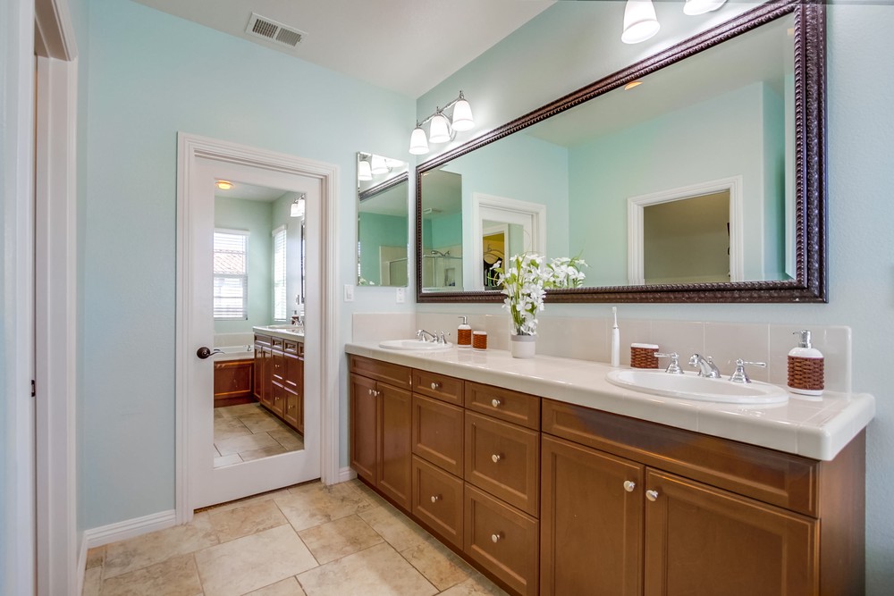 Virtual tour photo 34 of 55 for 15489 Bristol Ridge Terrace