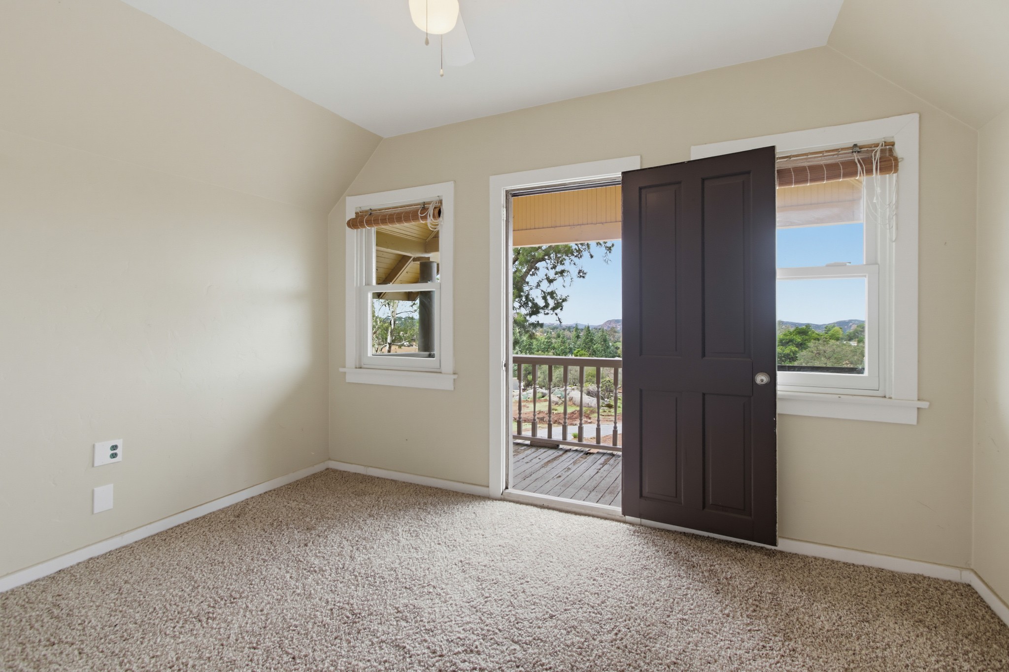Virtual tour photo 62 of 116 for 1549 Marshall Rd