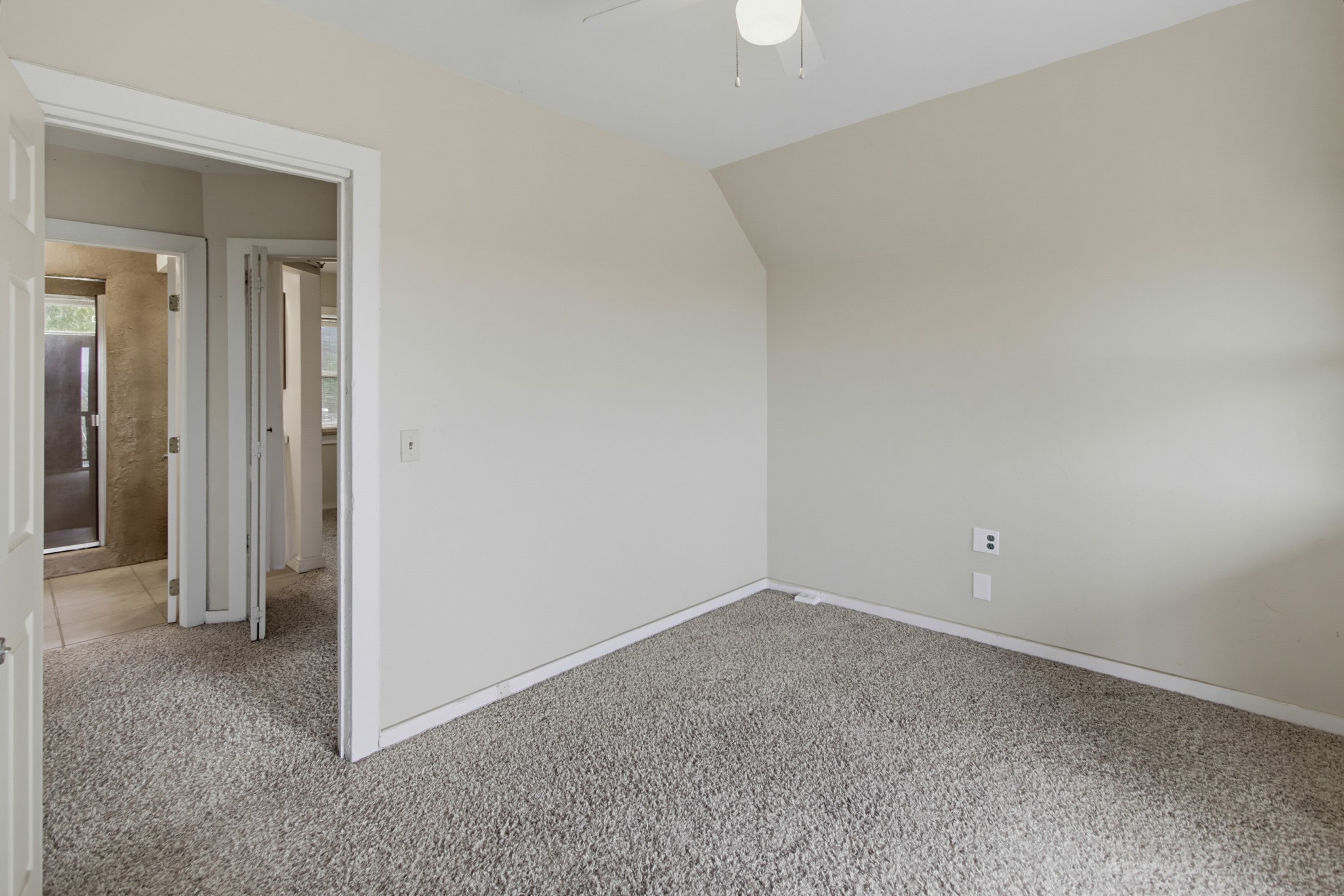 Virtual tour photo 65 of 116 for 1549 Marshall Rd