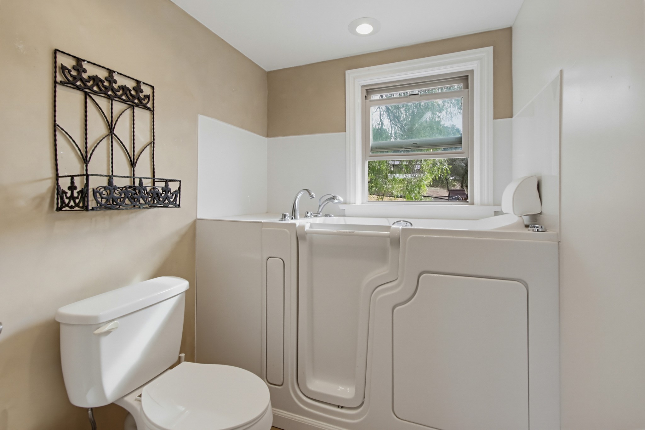 Virtual tour photo 87 of 116 for 1549 Marshall Rd
