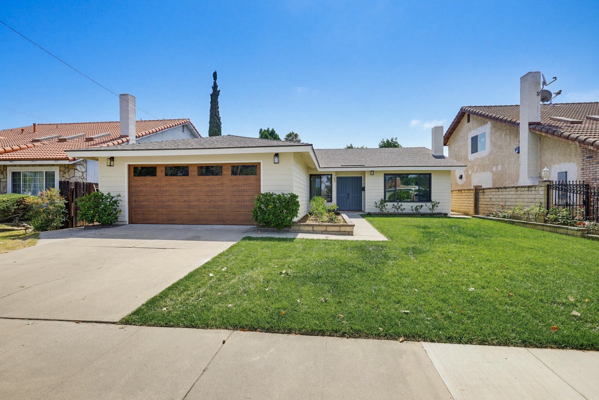 Virtual tour photo 5 of 73 for 155 S Lincoln St