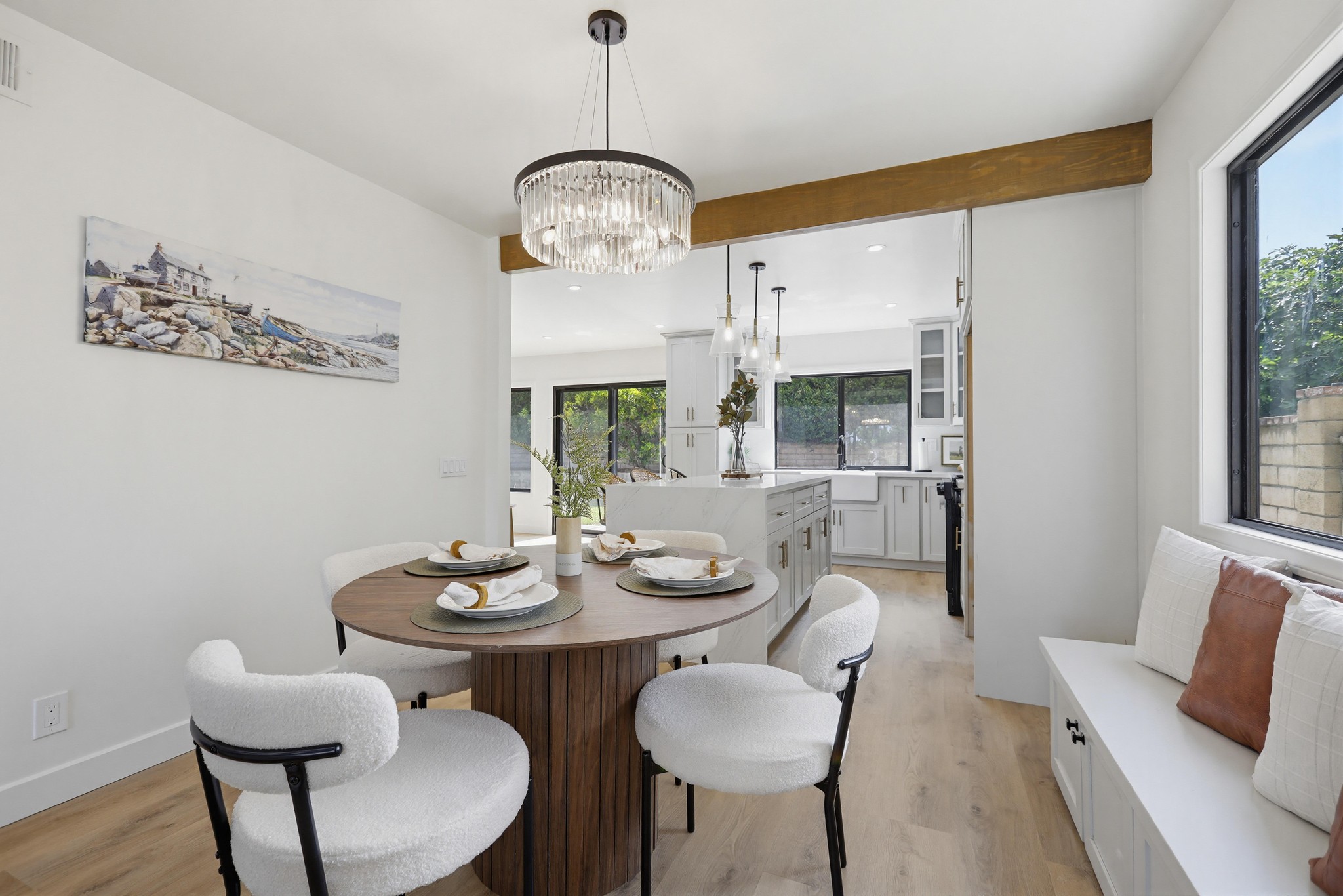 Virtual tour photo 26 of 73 for 155 S Lincoln St