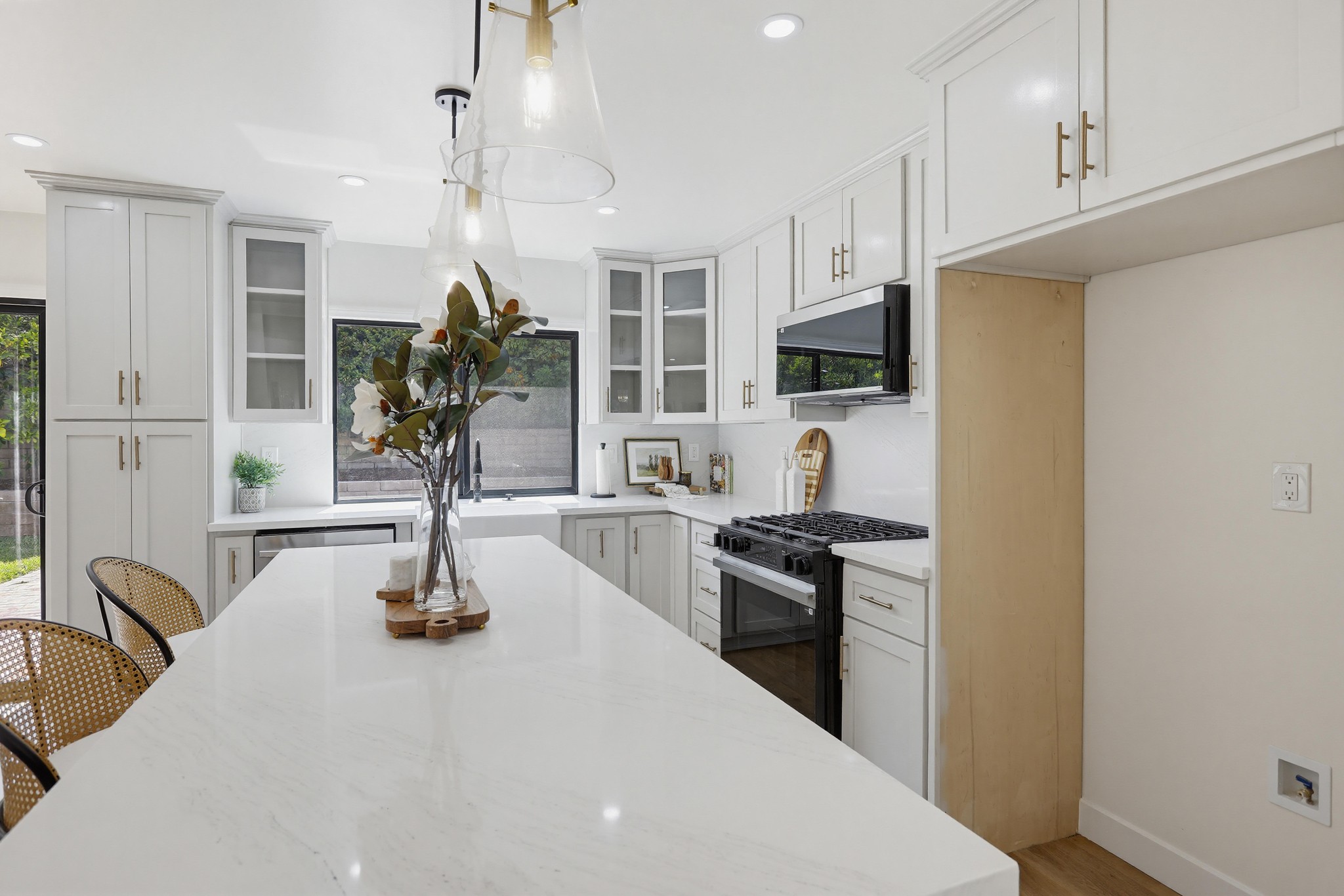Virtual tour photo 30 of 73 for 155 S Lincoln St