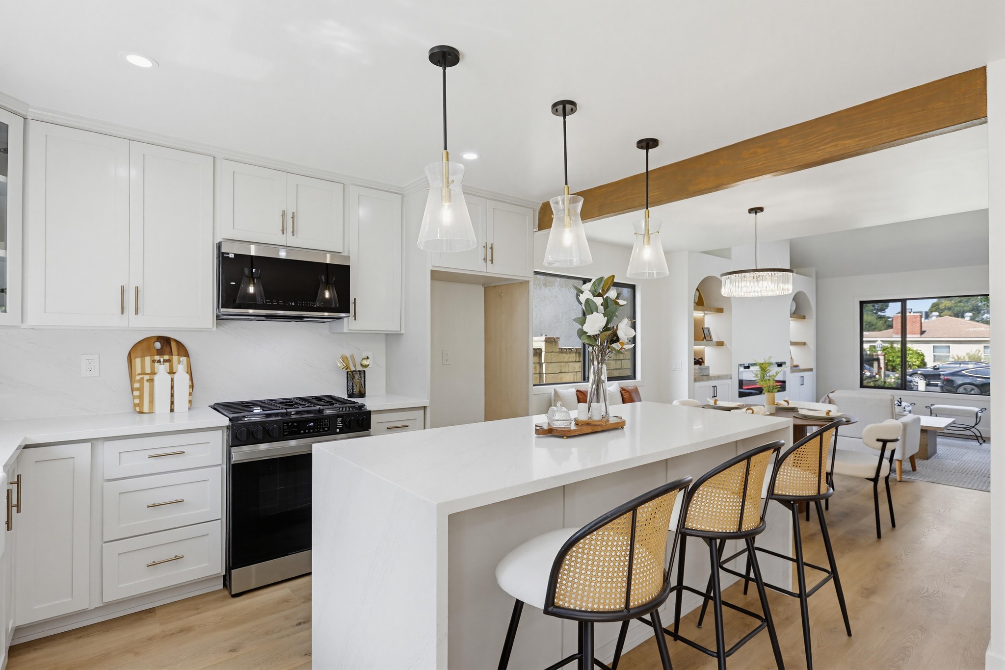 Virtual tour photo 34 of 73 for 155 S Lincoln St