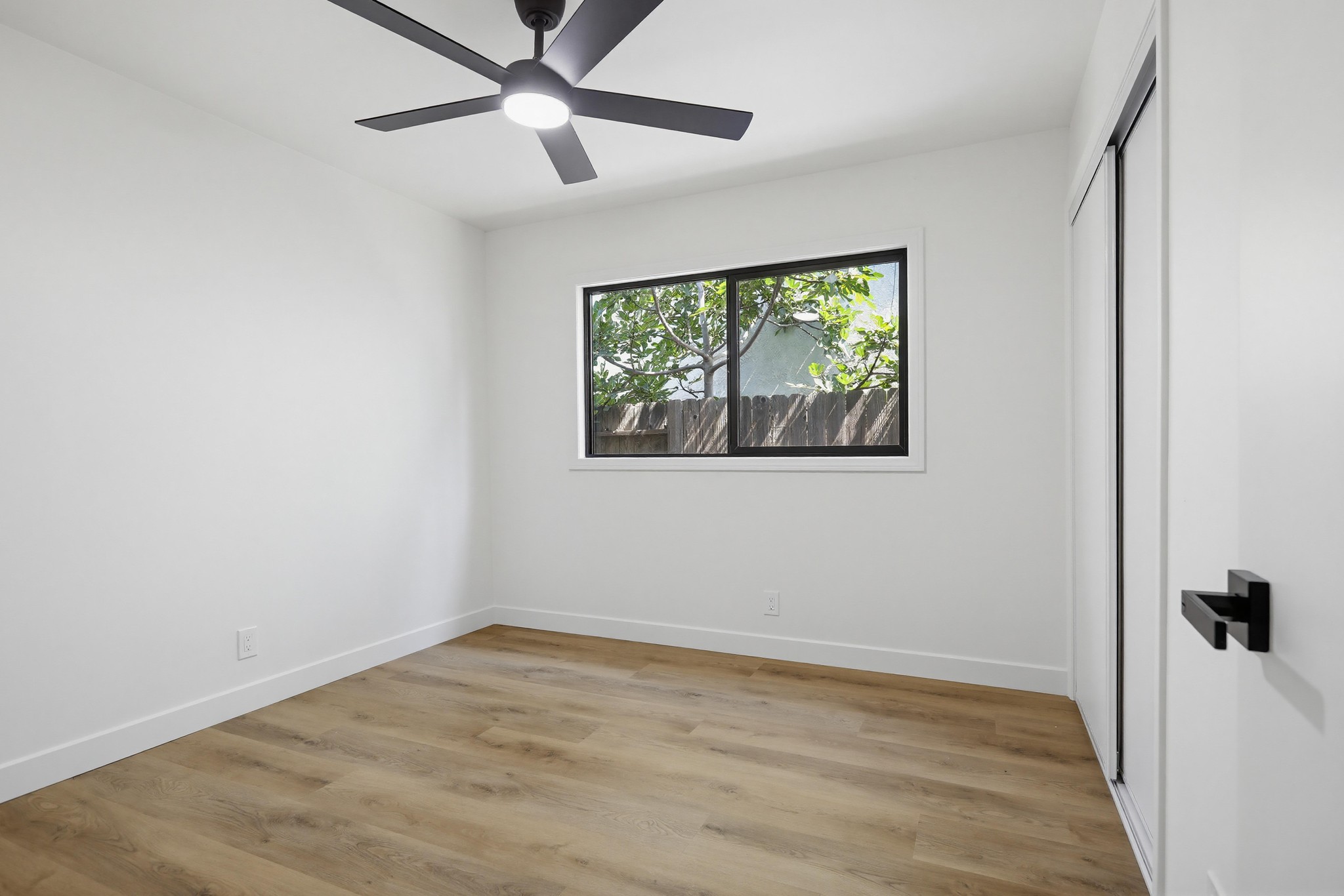 Virtual tour photo 54 of 73 for 155 S Lincoln St
