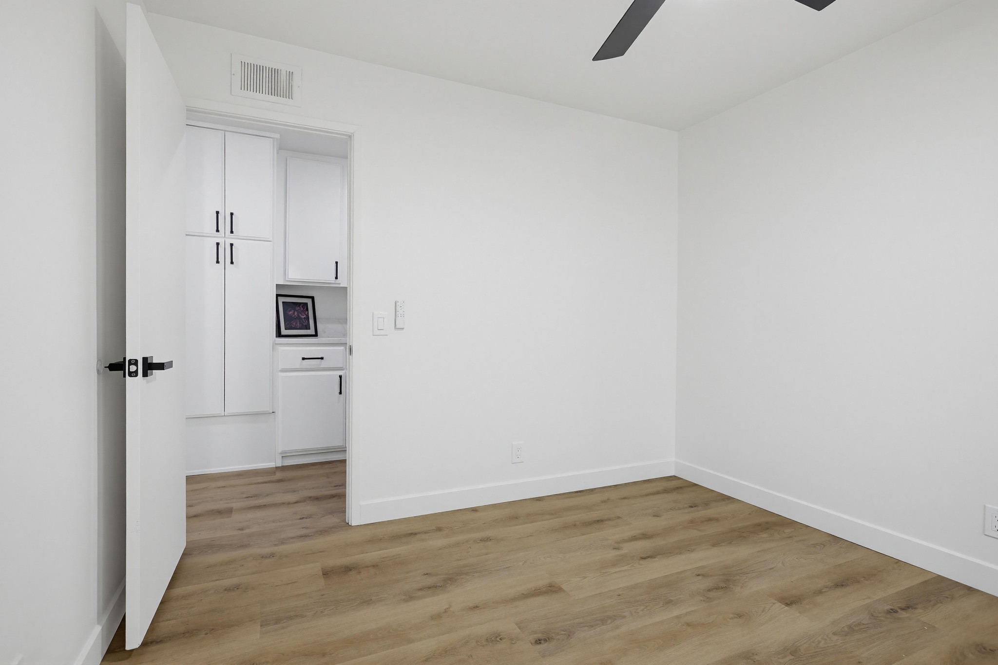Virtual tour photo 56 of 73 for 155 S Lincoln St