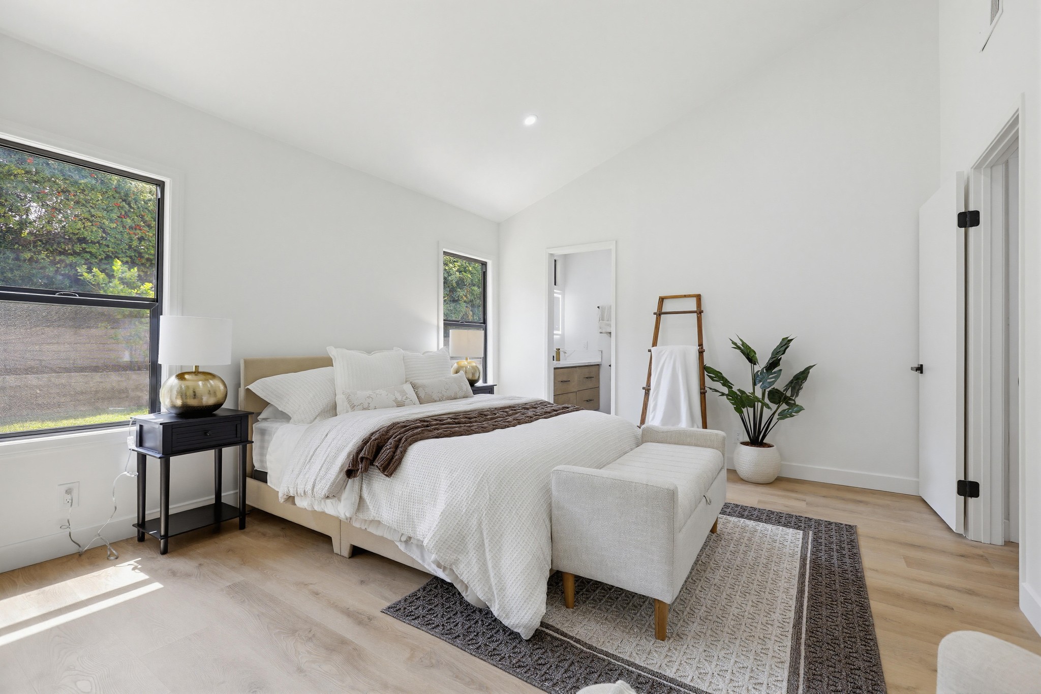 Virtual tour photo 63 of 73 for 155 S Lincoln St