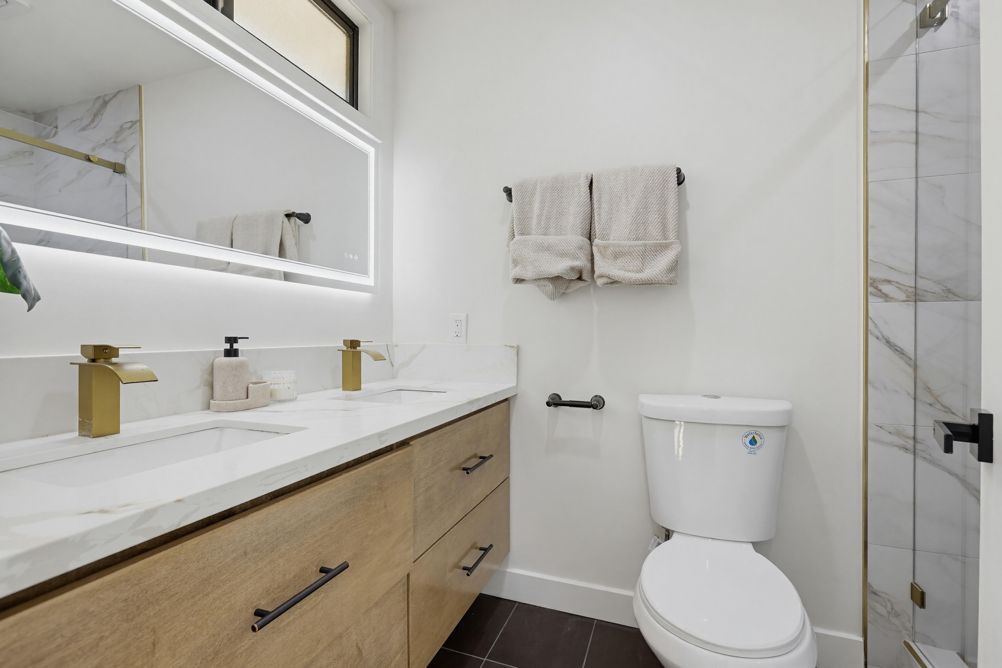 Virtual tour photo 65 of 73 for 155 S Lincoln St