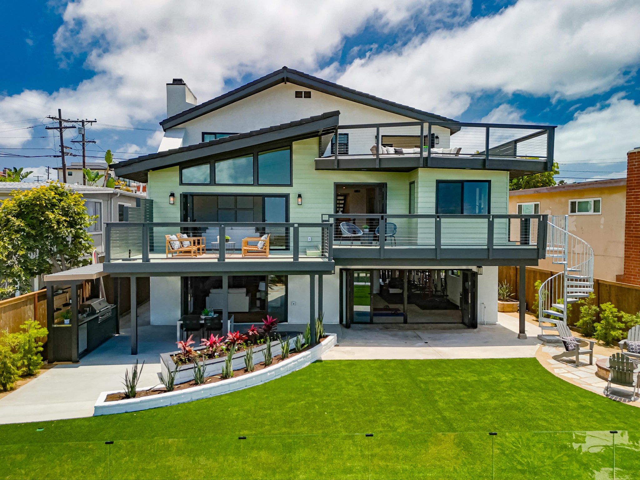 Virtual tour photo 10 of 34 for 1550 Everview Rd