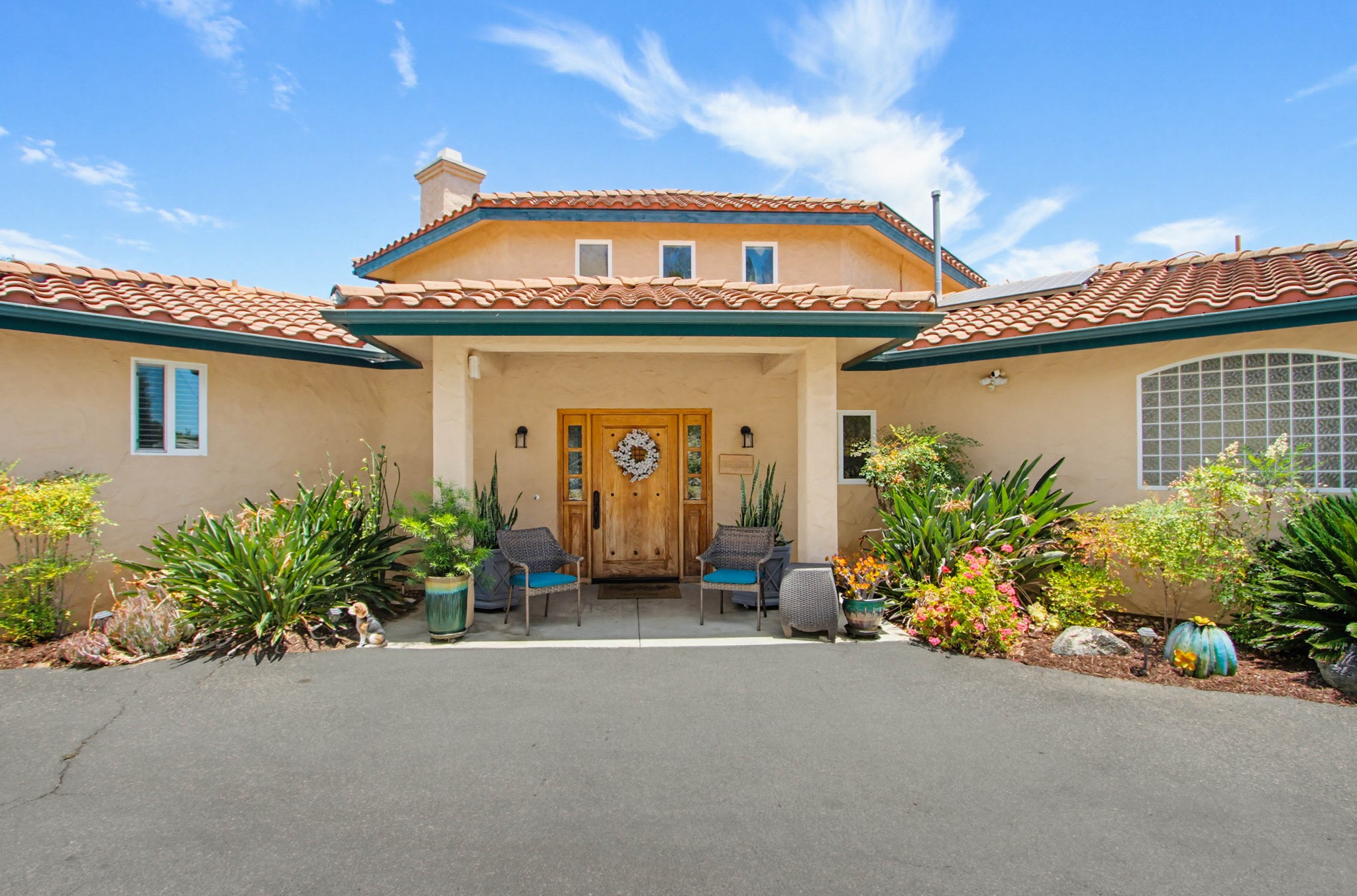 Virtual tour photo 8 of 73 for 1550 Knoll Park Ln