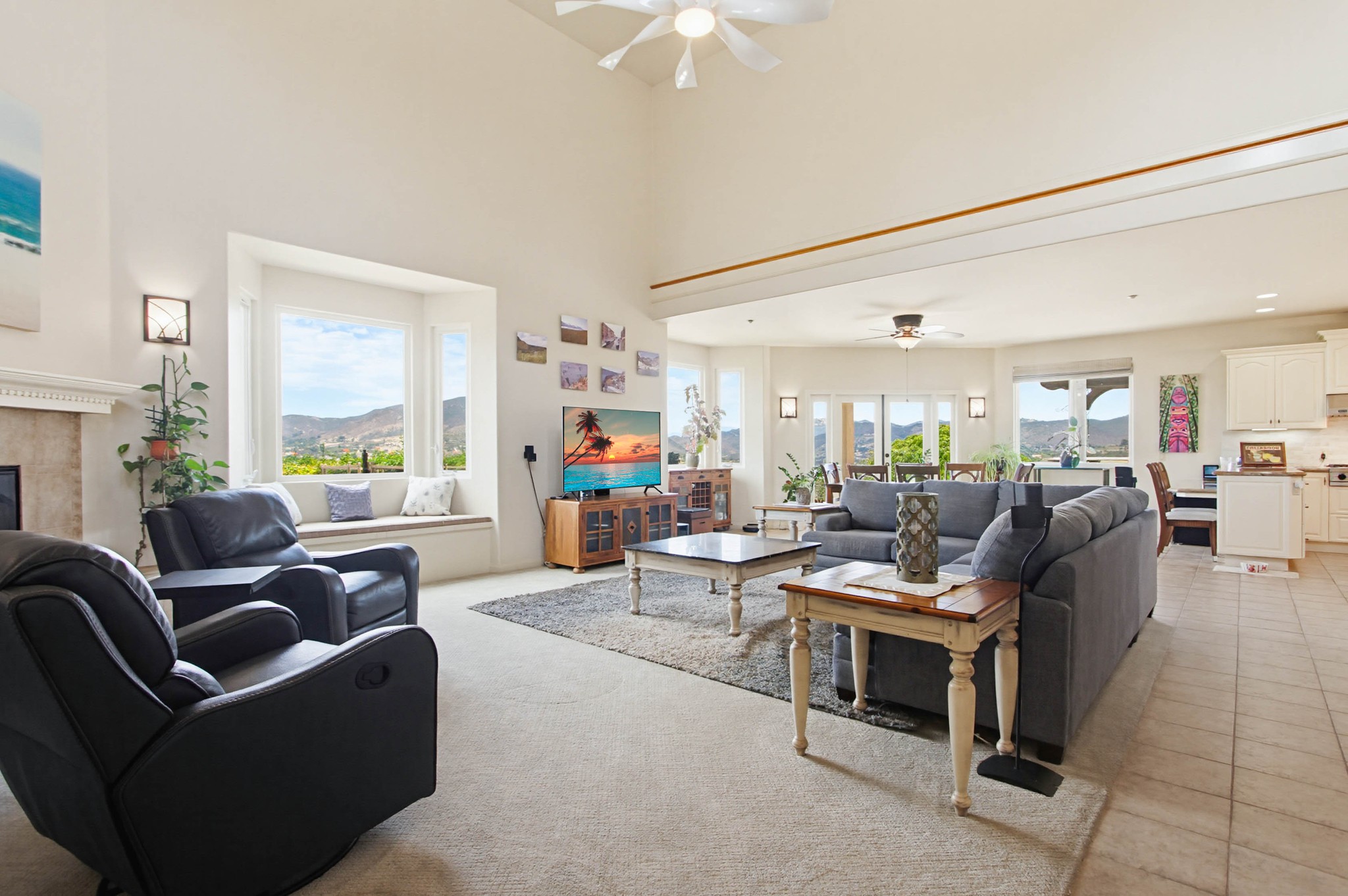 Virtual tour photo 9 of 73 for 1550 Knoll Park Ln