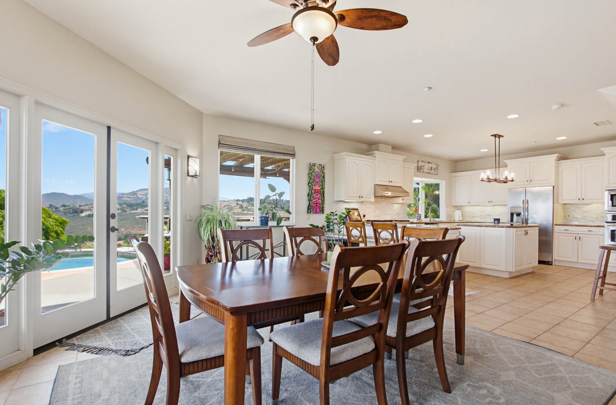 Virtual tour photo 17 of 73 for 1550 Knoll Park Ln