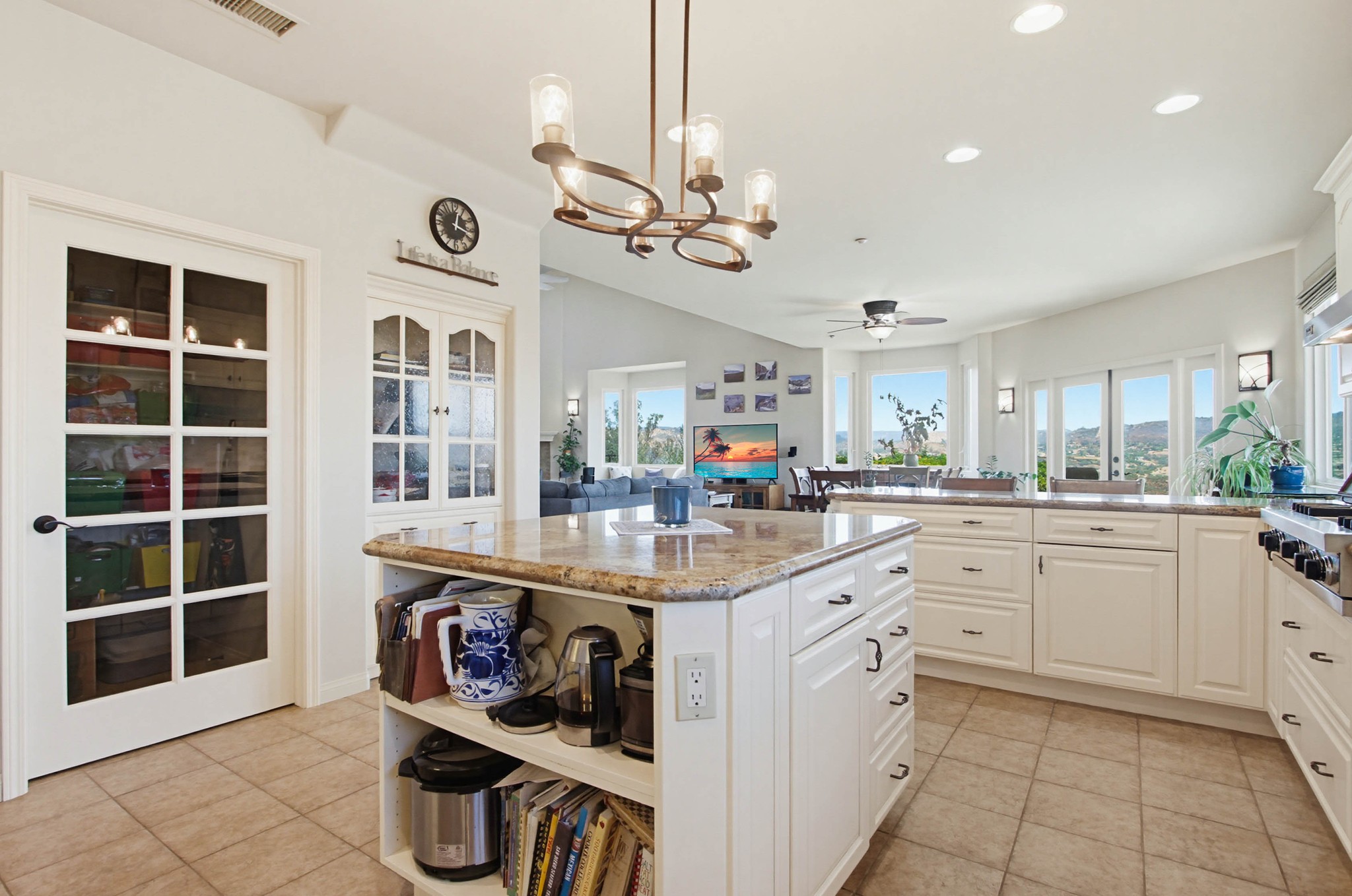 Virtual tour photo 24 of 73 for 1550 Knoll Park Ln