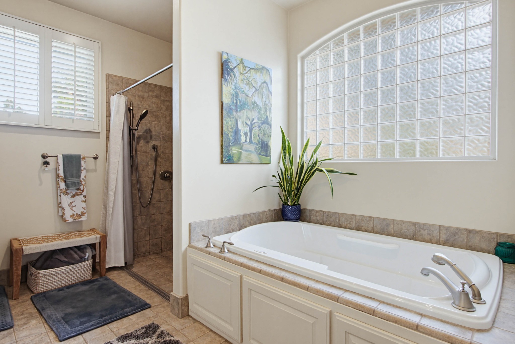 Virtual tour photo 33 of 73 for 1550 Knoll Park Ln