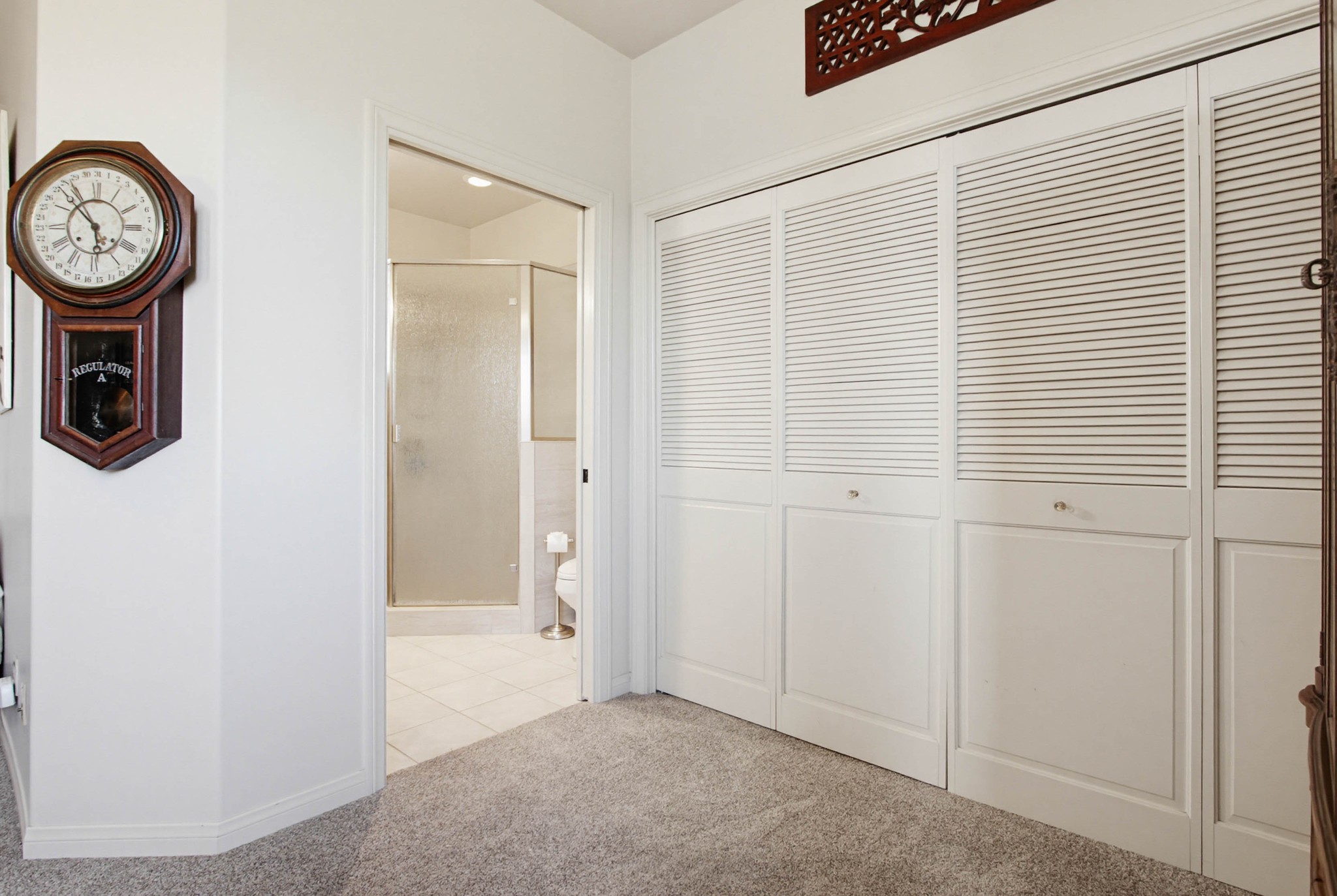 Virtual tour photo 39 of 73 for 1550 Knoll Park Ln