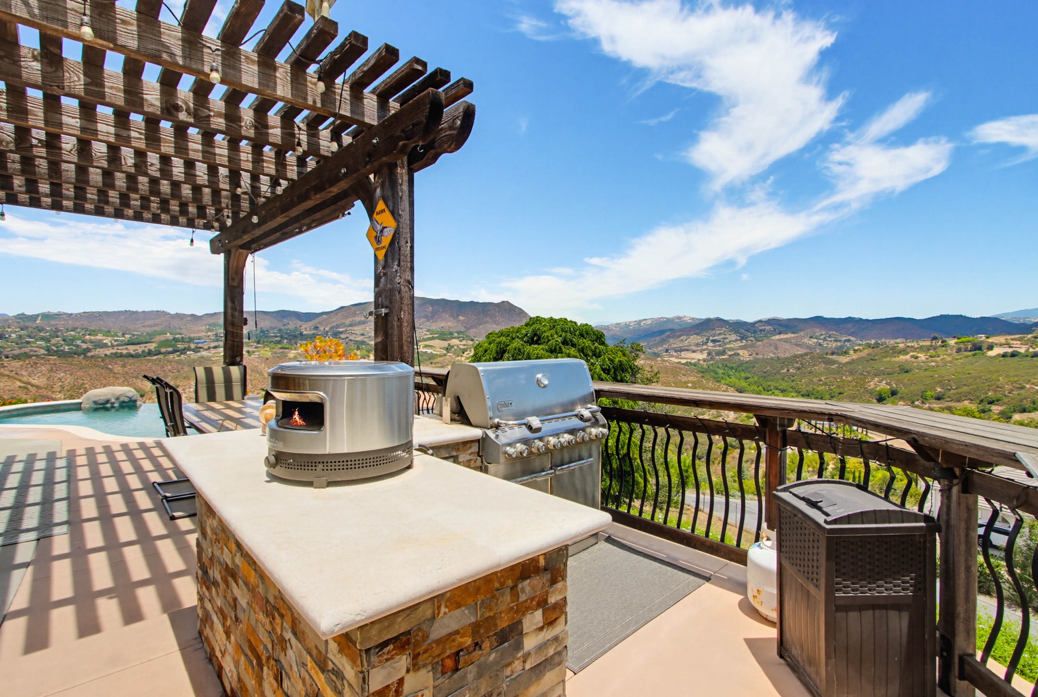 Virtual tour photo 58 of 73 for 1550 Knoll Park Ln