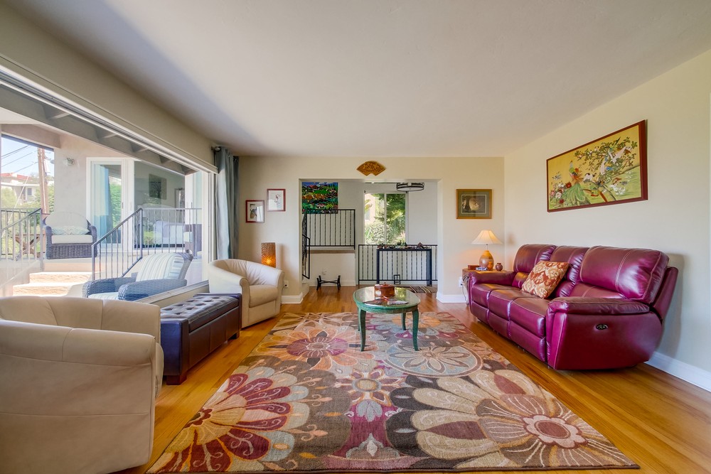 Virtual tour photo 7 of 74 for 1550 Monmouth Dr