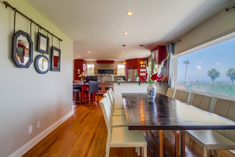 Virtual tour photo 10 of 74 for 1550 Monmouth Dr