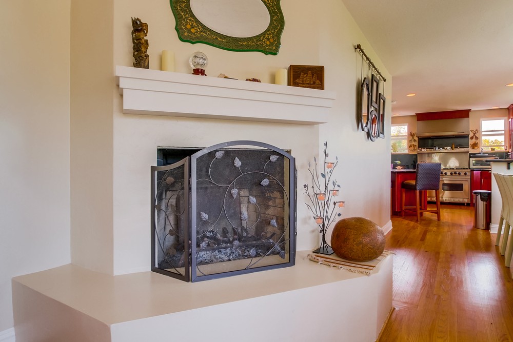 Virtual tour photo 18 of 74 for 1550 Monmouth Dr