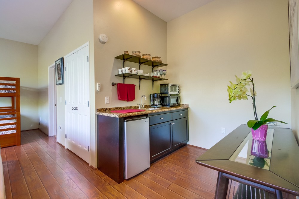 Virtual tour photo 28 of 74 for 1550 Monmouth Dr