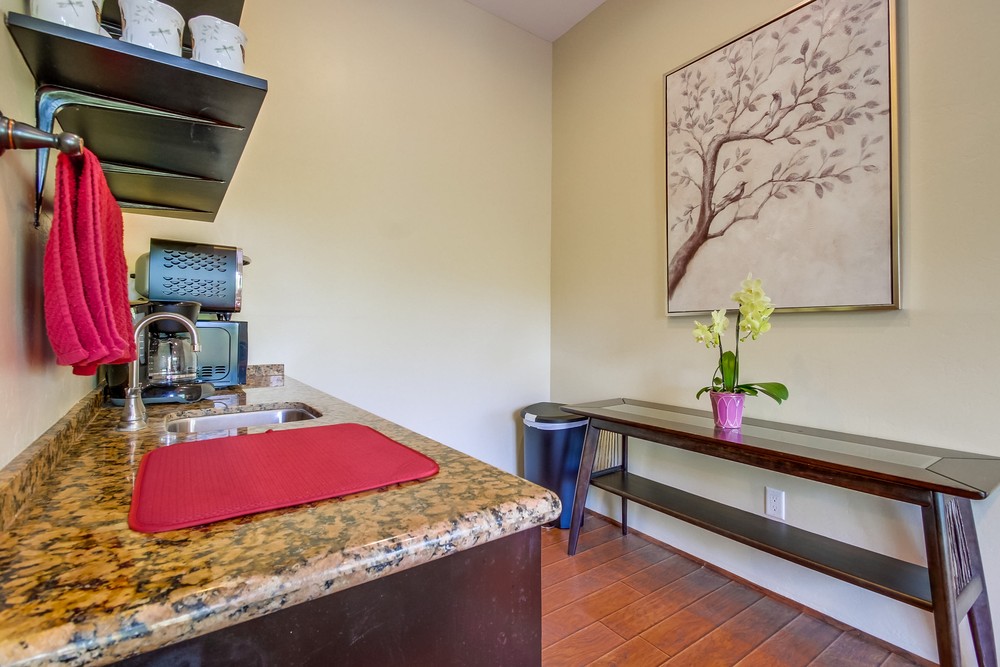 Virtual tour photo 29 of 74 for 1550 Monmouth Dr