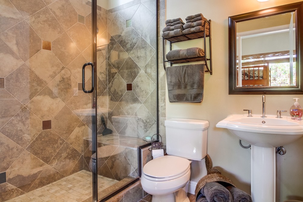 Virtual tour photo 30 of 74 for 1550 Monmouth Dr