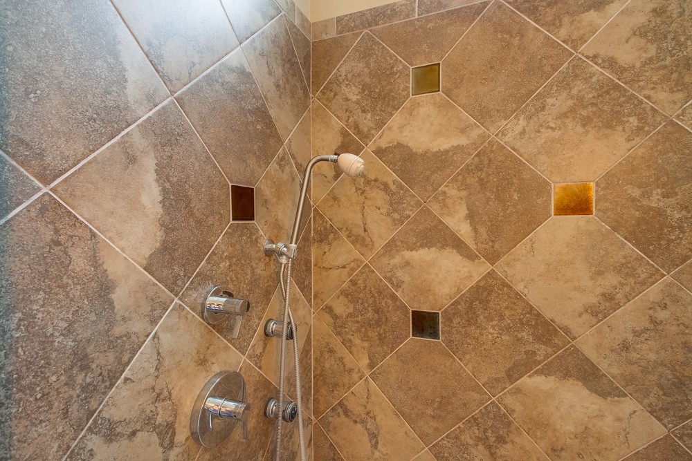Virtual tour photo 32 of 74 for 1550 Monmouth Dr