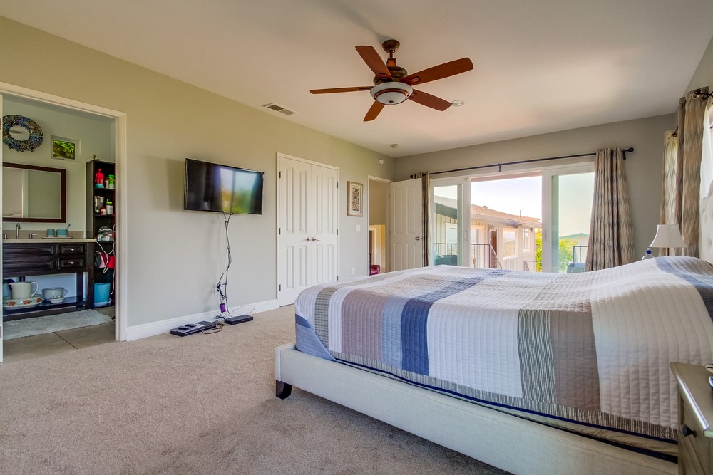 Virtual tour photo 39 of 74 for 1550 Monmouth Dr