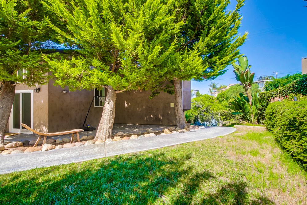 Virtual tour photo 66 of 74 for 1550 Monmouth Dr