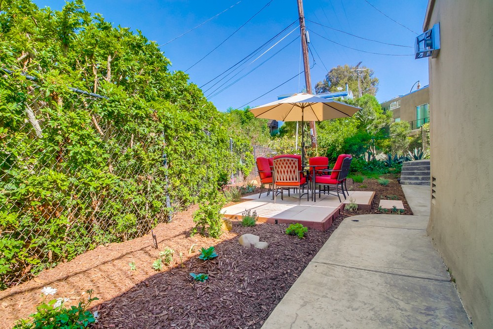 Virtual tour photo 73 of 74 for 1550 Monmouth Dr