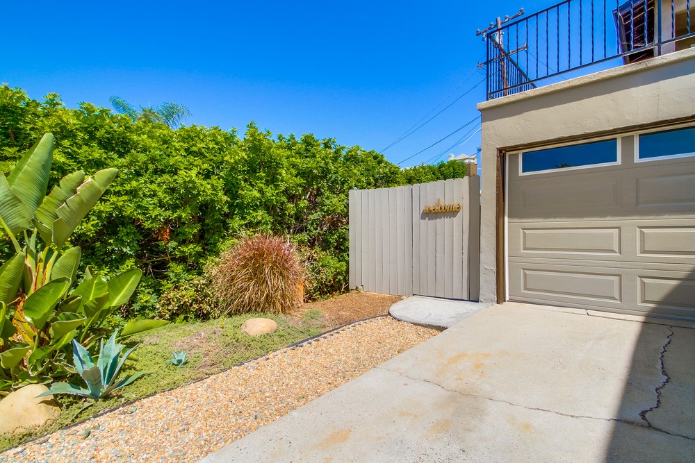 Virtual tour photo 74 of 74 for 1550 Monmouth Dr