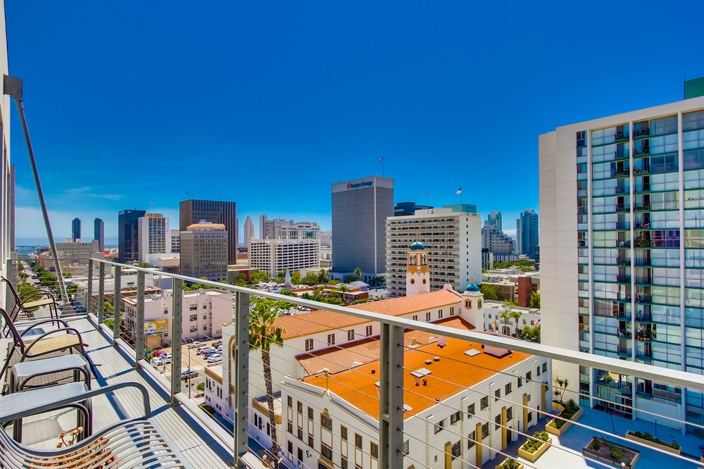 Virtual tour photo 9 of 45 for 1551 4th Avenue #808