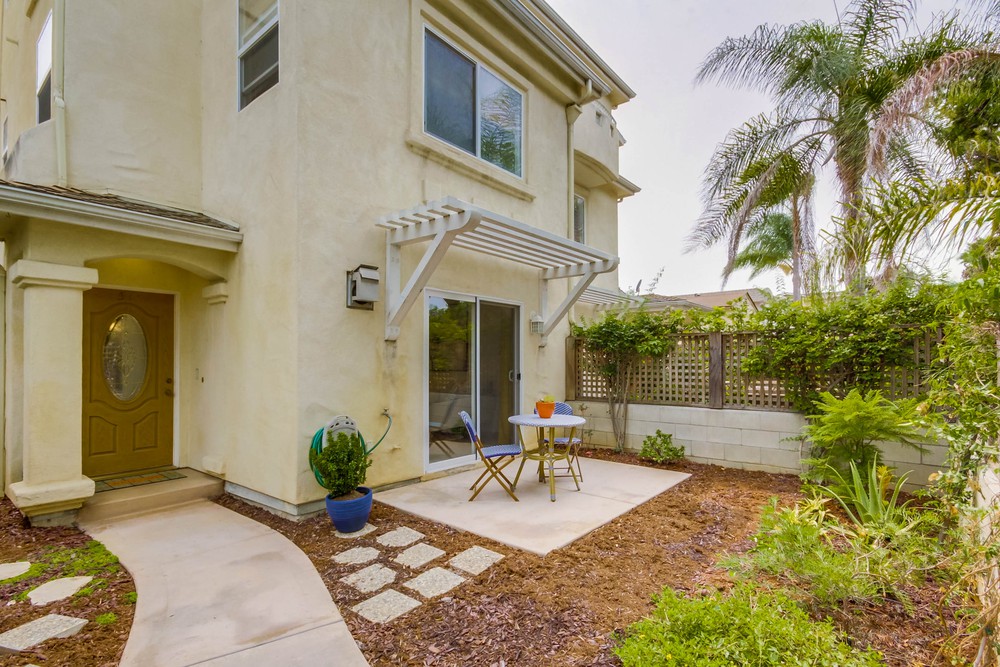 Virtual tour photo 7 of 59 for 1551 Felspar St