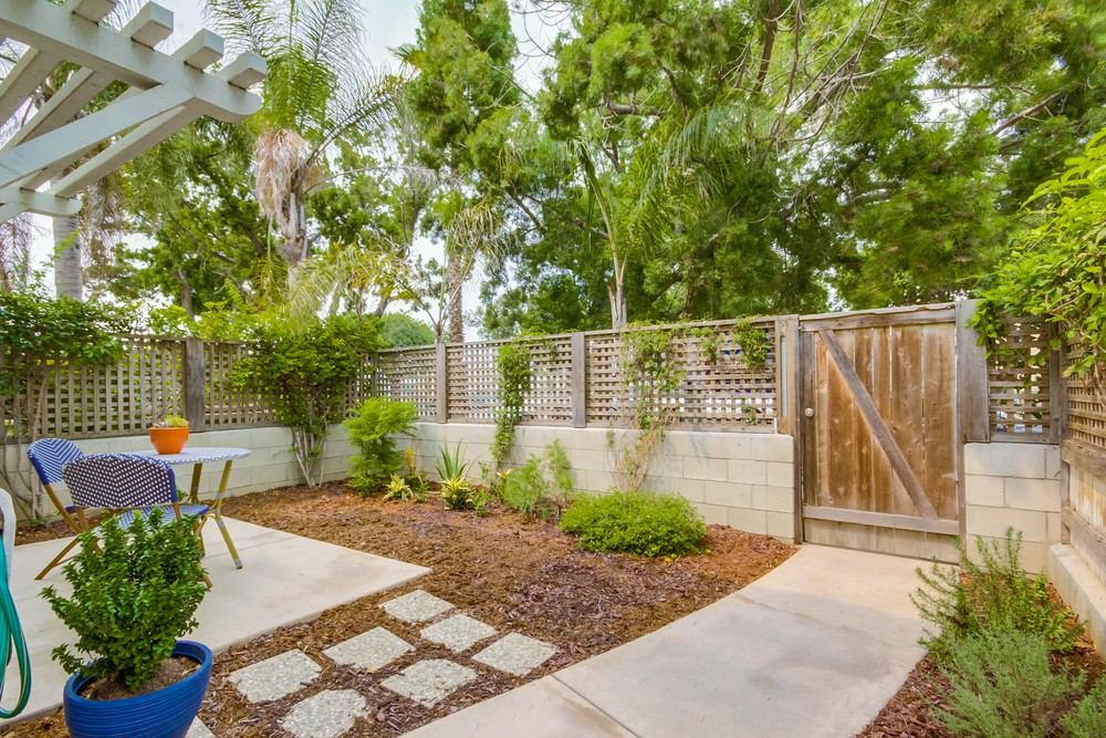 Virtual tour photo 9 of 59 for 1551 Felspar St