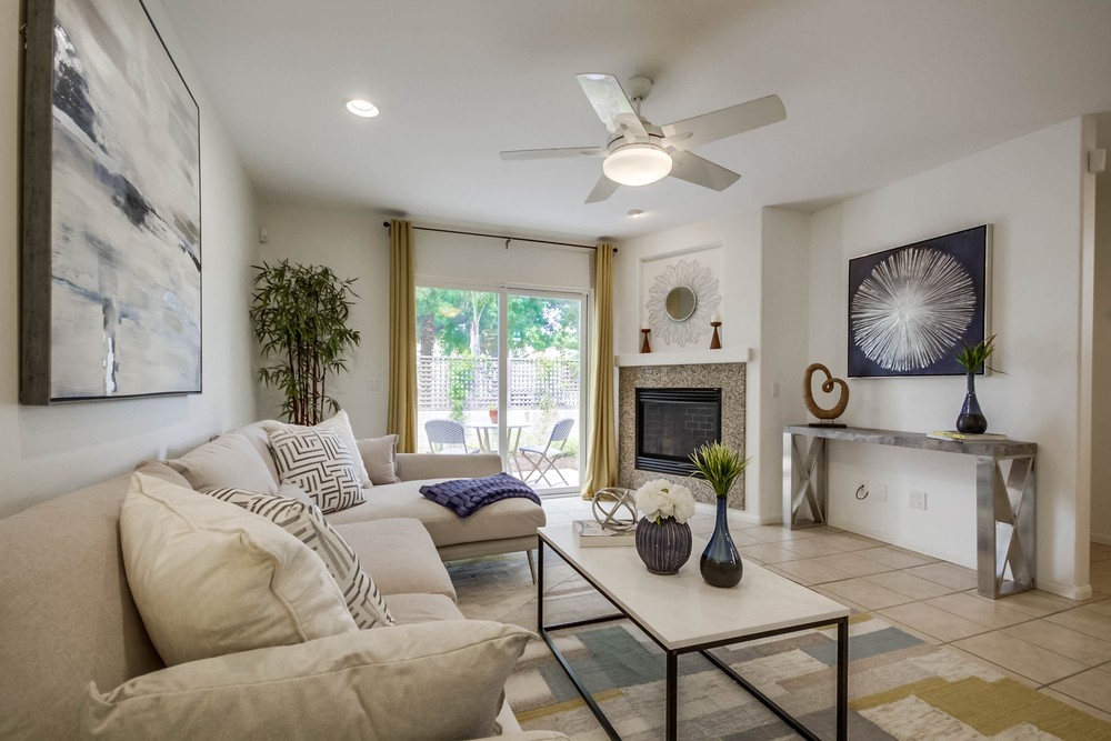 Virtual tour photo 15 of 59 for 1551 Felspar St
