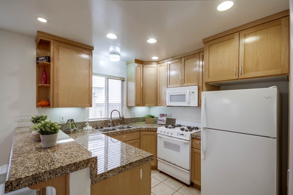 Virtual tour photo 20 of 59 for 1551 Felspar St