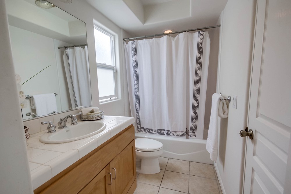 Virtual tour photo 33 of 59 for 1551 Felspar St