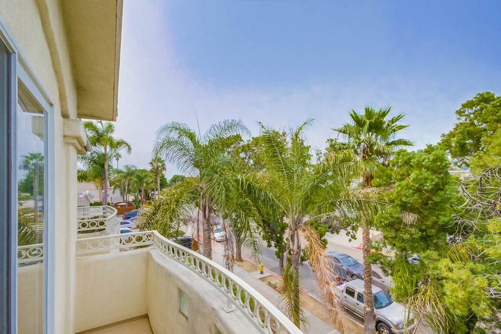 Virtual tour photo 43 of 59 for 1551 Felspar St