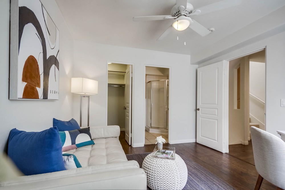 Virtual tour photo 47 of 59 for 1551 Felspar St