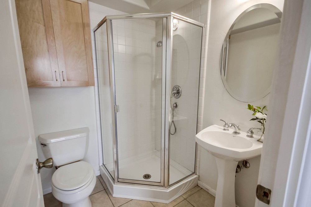 Virtual tour photo 49 of 59 for 1551 Felspar St