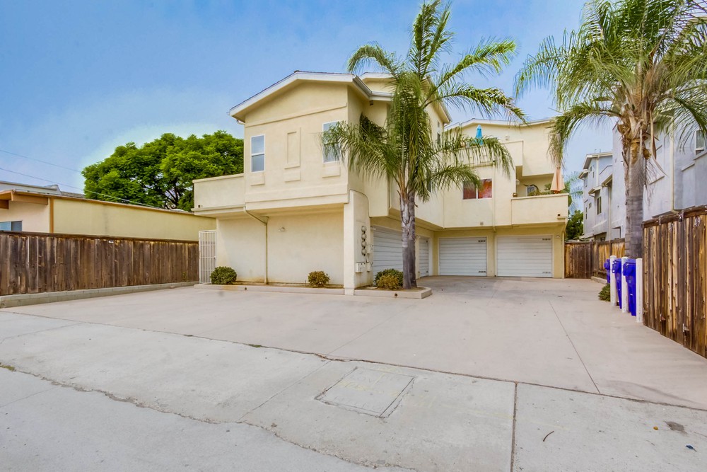 Virtual tour photo 59 of 59 for 1551 Felspar St