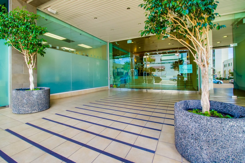Virtual tour photo 8 of 39 for 1551 Fourth Ave #505
