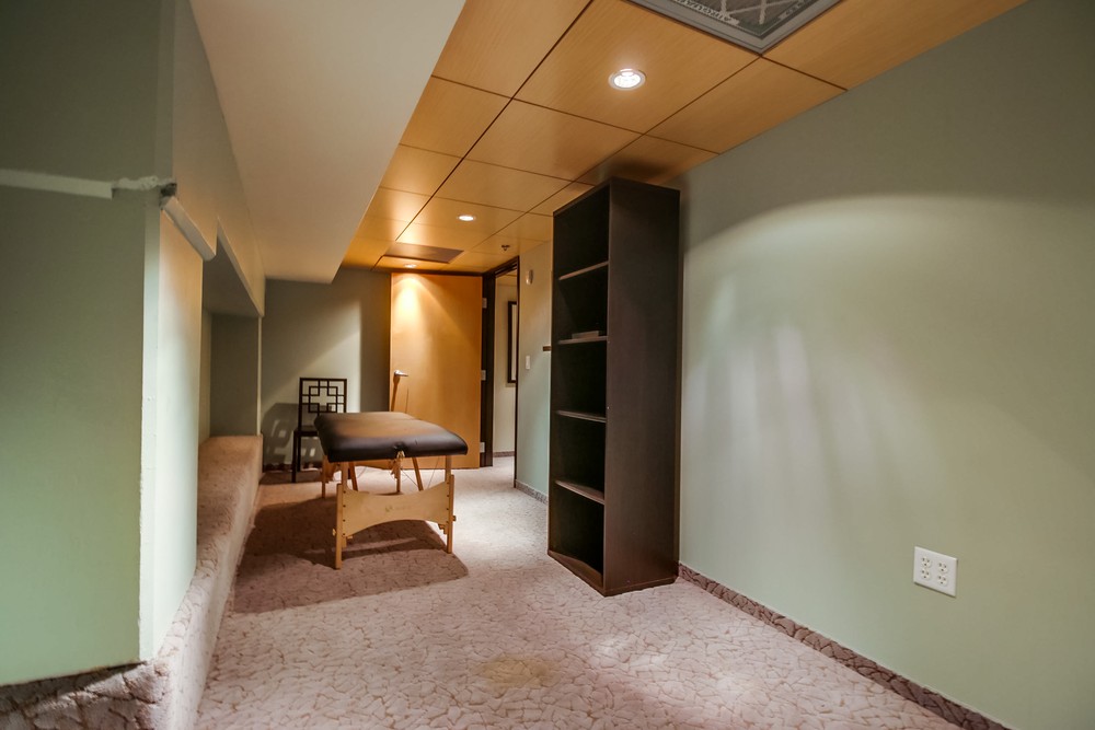 Virtual tour photo 85 of 92 for 1551 Fourth Ave
