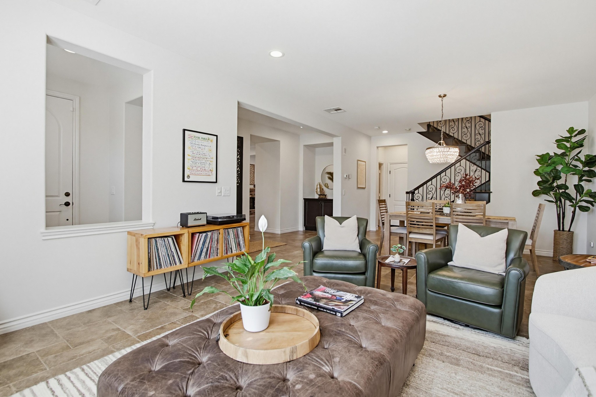 Virtual tour photo 8 of 55 for 15532 Paseo Del Sur