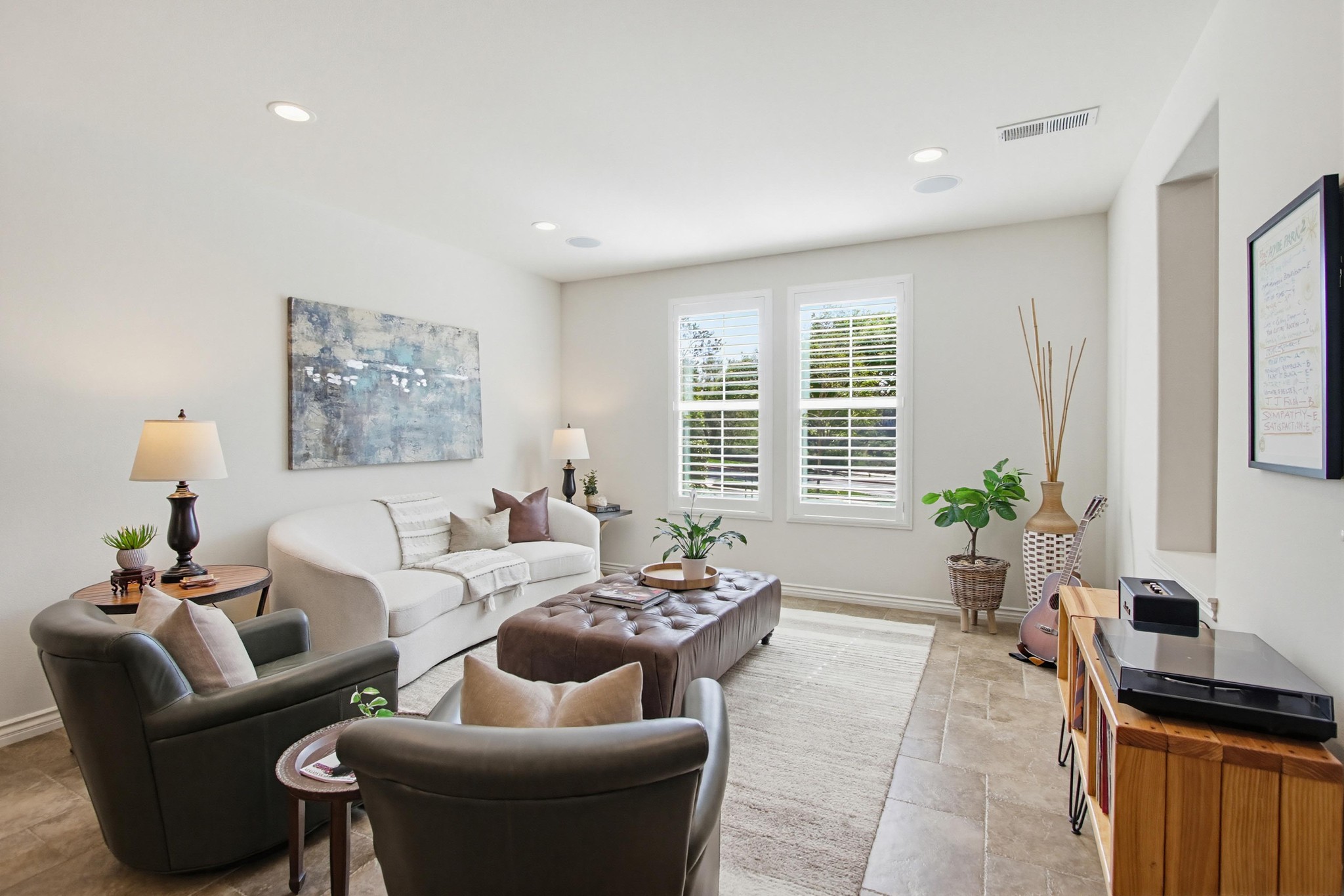 Virtual tour photo 9 of 55 for 15532 Paseo Del Sur
