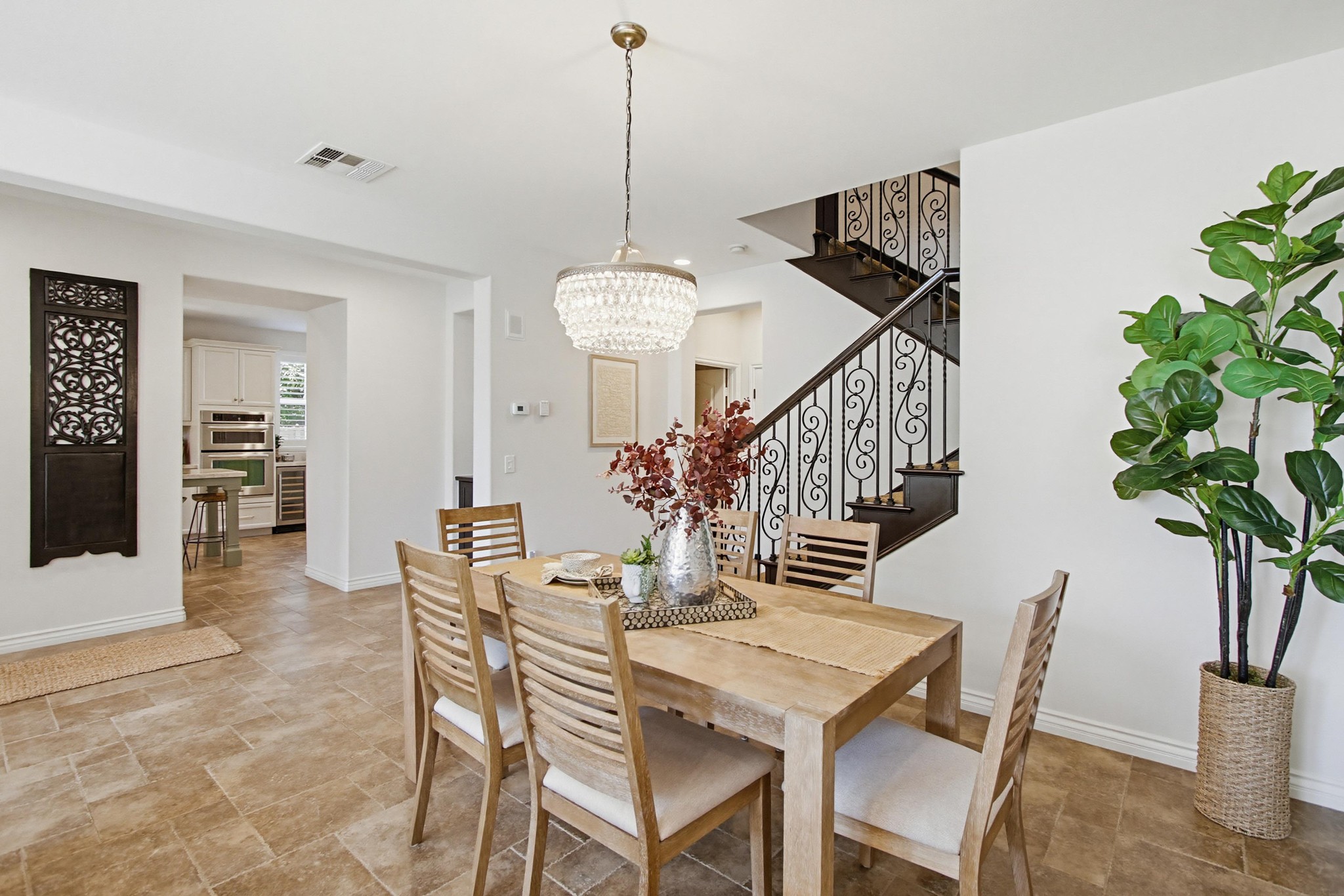 Virtual tour photo 11 of 55 for 15532 Paseo Del Sur