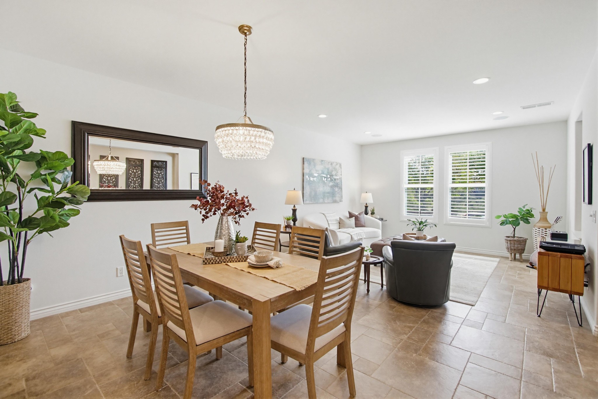 Virtual tour photo 12 of 55 for 15532 Paseo Del Sur