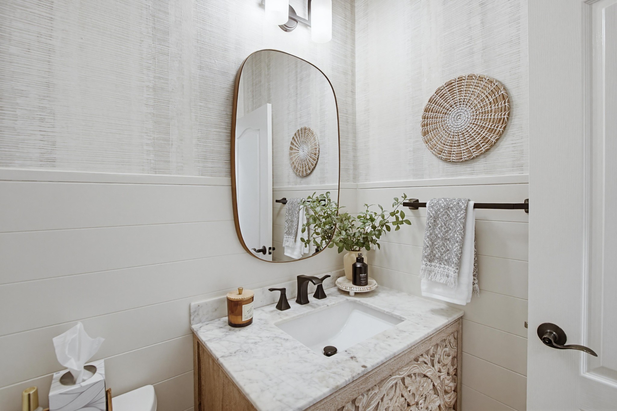 Virtual tour photo 13 of 55 for 15532 Paseo Del Sur