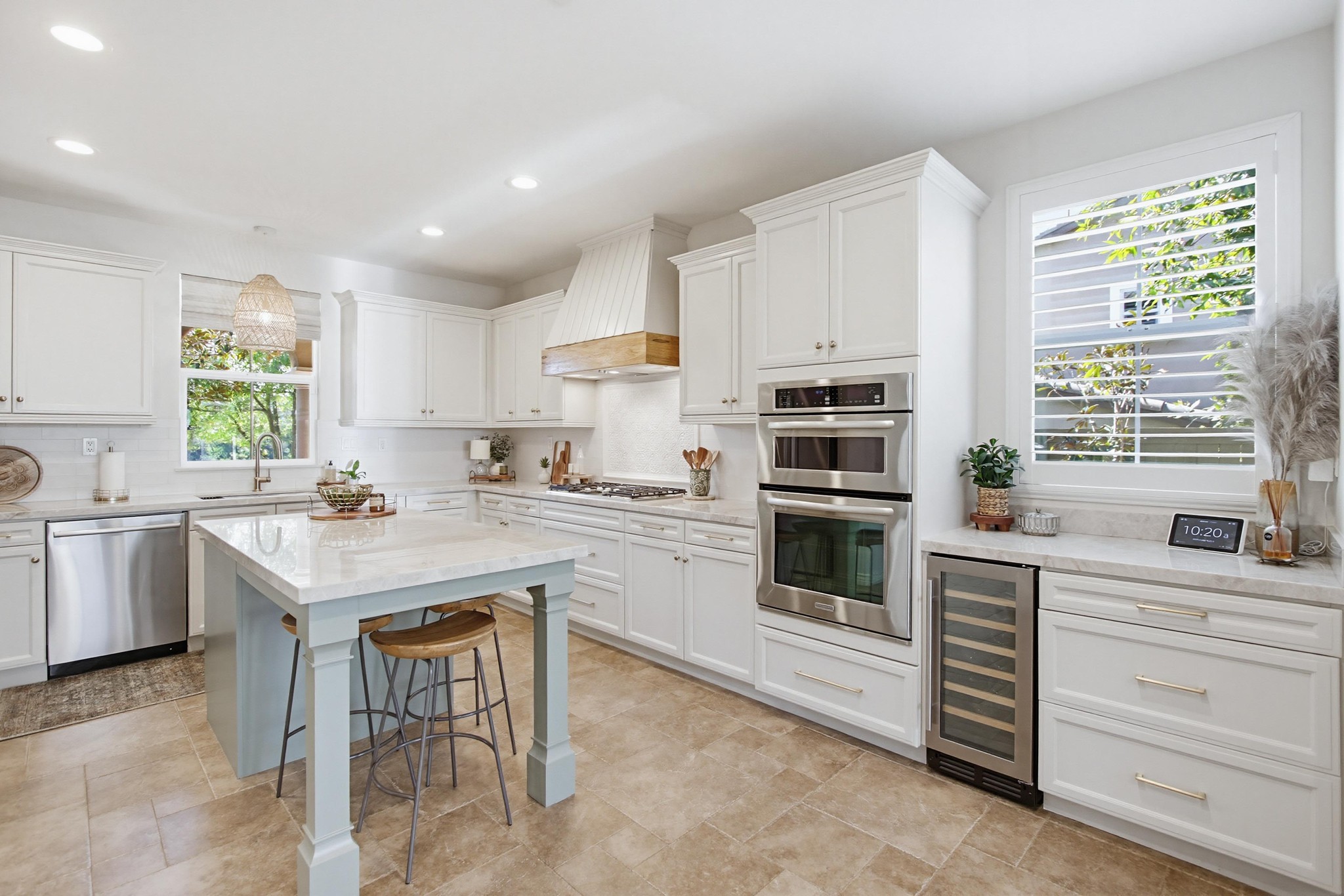 Virtual tour photo 14 of 55 for 15532 Paseo Del Sur