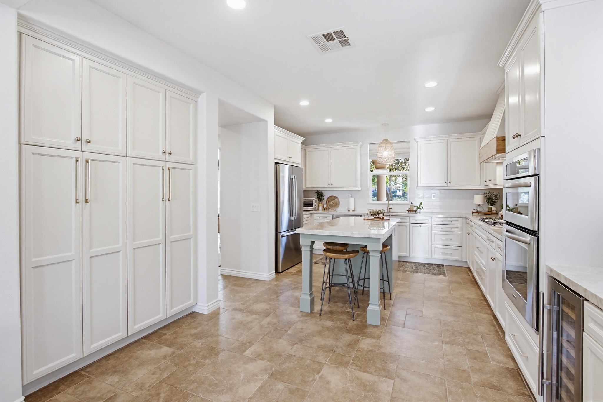Virtual tour photo 15 of 55 for 15532 Paseo Del Sur